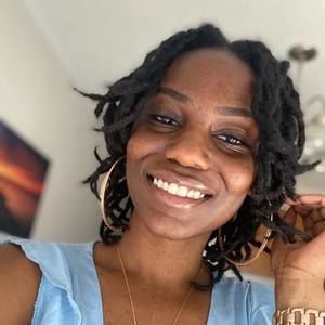 Meet your Posher, Ciara